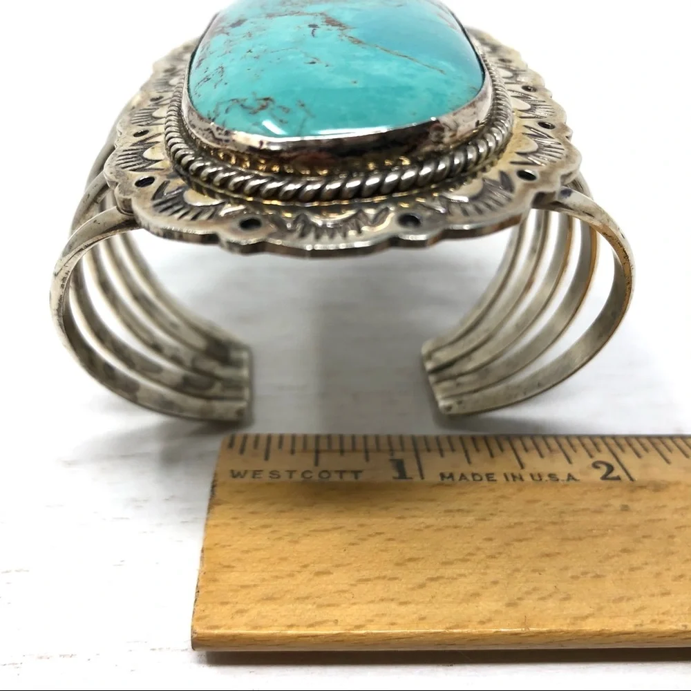 NAVAJO turquoise Sterling silver cuff, 112.7g - Picture 11 of 17